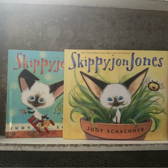 Skippy Jon Jones Books and Stuffed Animal - Picture 13 of 16